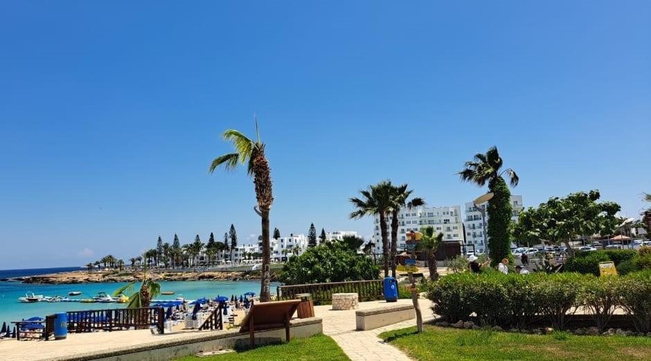 Villa Marina By Fig Tree Bay Protaras Eksteriør billede