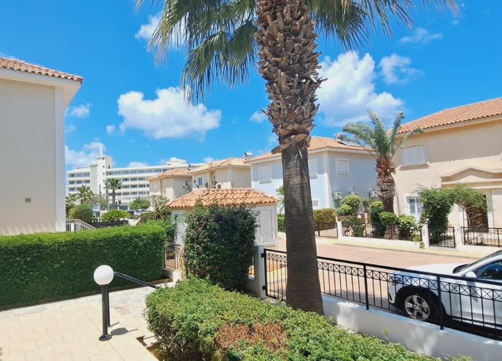 Villa Marina By Fig Tree Bay Protaras Eksteriør billede